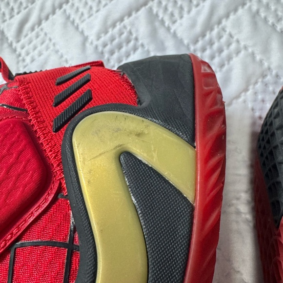 Adidas Spider-Man Kids Shoes Sneakers Footwear Red Gold Youth Size 5 - Picture 8 of 12